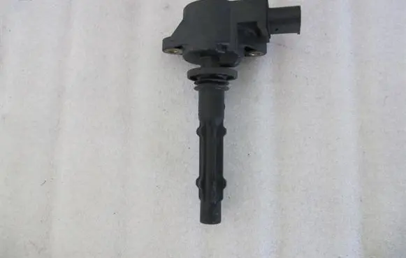 Mercedes-Benz CL C216 High voltage ignition coil A0001502780