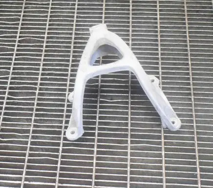 Audi A4 S4 B9 8W Engine mounting bracket 8W0199307F