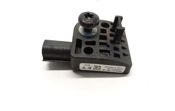Tesla Model S Airbag deployment crash/impact sensor 1005274-00-B