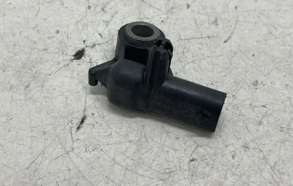 Audi A6 S6 C7 4G Airbag deployment crash/impact sensor 1S0959351028