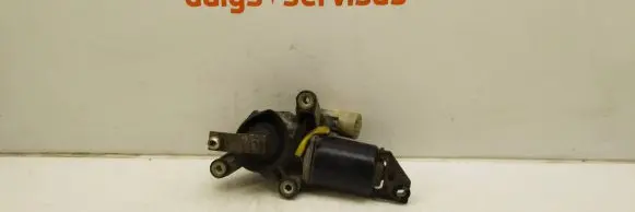 Subaru Impreza I Wiper motor