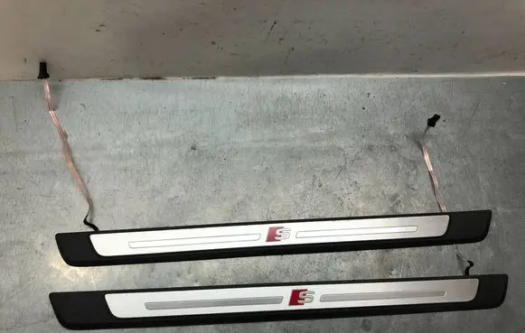 Audi A4 S4 B9 Front sill trim cover 8W0947417A 8W0947418A