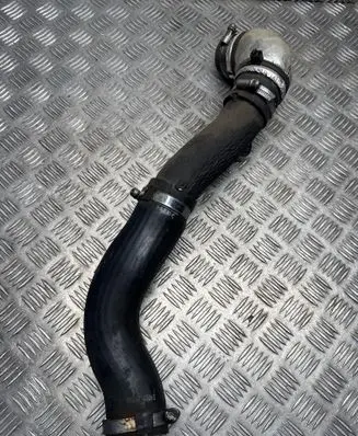 Intercooler hose/pipe