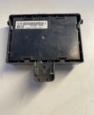 Renault Laguna III Comfort/convenience module 8200652285 00669856 281181253A