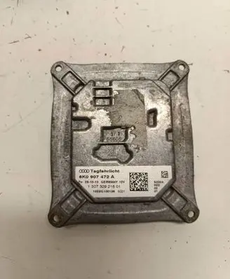 Audi A4 S4 B8 8K Headlight ballast module Xenon 8K0907472A 10EEG100136 130732921801