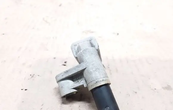 Peugeot 307 Camshaft position sensor 9630595680