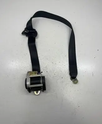 Seat Toledo III (5P) Front seatbelt 5P0857706B 04167112 047112