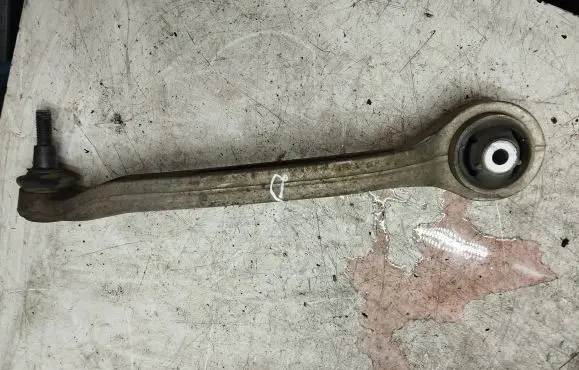 Audi A6 S6 C6 4F Front lower control arm/wishbone 4F0407694H