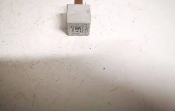 Audi A8 S8 D3 4E Other relay 191906383c 22204004