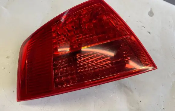 Audi A8 S8 D3 4E Rear/tail lights 4E0945095C
