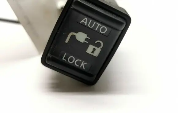 Nissan Leaf I (ZE0) Other switches/knobs/shifts 13807MD