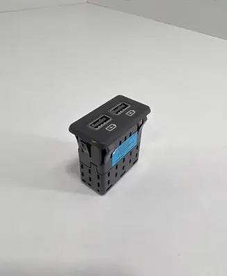 Peugeot 508 II USB socket connector 9827093777