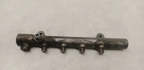 Mercedes-Benz C W204 Fuel main line pipe A6510700595