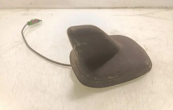 Volkswagen Jetta VI Aerial GPS antenna 3C0035507Q