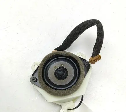 Nissan GT-R Panel speaker 28153JL00B