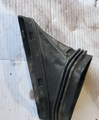 Audi A4 S4 B8 8K Air intake duct part 1020448S01