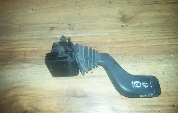 Opel Astra F Wiper control stalk 90124931