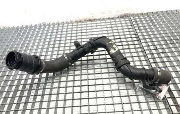 Opel Vivaro Intercooler hose/pipe 144601915R