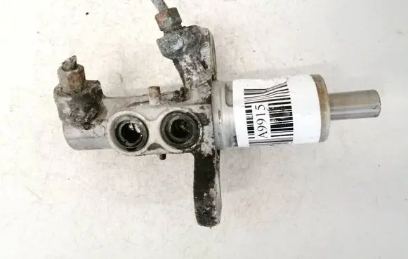 Chevrolet Cruze Master brake cylinder