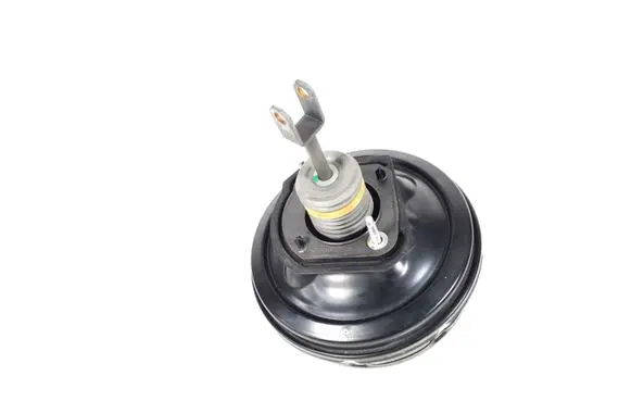 BMW 7 F01 F02 F03 F04 Brake booster 6790454