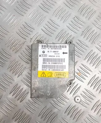 BMW 5 E39 Airbag control unit/module 6900727 G2T0B09A4B6 31690072701C
