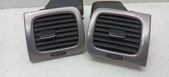 Peugeot 607 Dashboard side air vent grill/cover trim