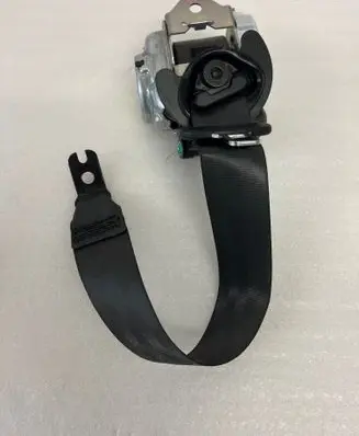 Audi Q7 4M Front seatbelt 34133468 34163762D 2231P1004201