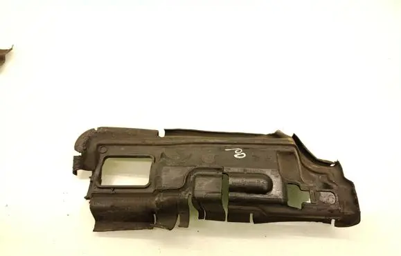 Volvo S60 Intercooler air guide/duct channel 31383123