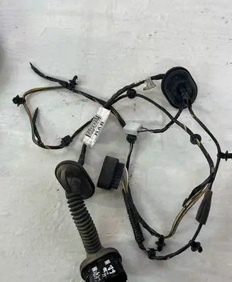 Ford C-MAX II Rear door wiring loom AV6T14240 A12429884 124026500