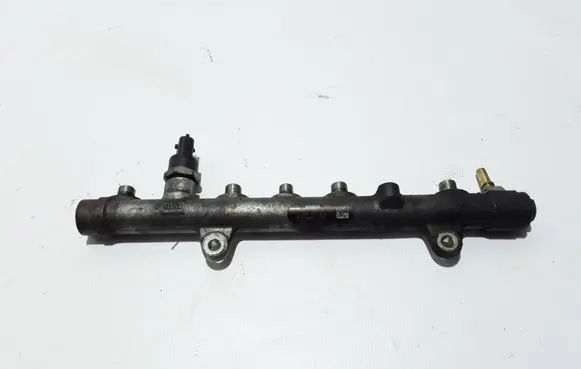 Renault Scenic II - Grand scenic II Fuel main line pipe 8200396999