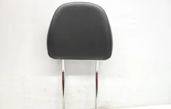 Audi A3 S3 8V Front seat headrest 
