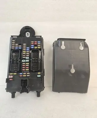Volvo V60 Fuse module 31682732