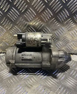 Toyota Auris E180 Starter motor 281000N121