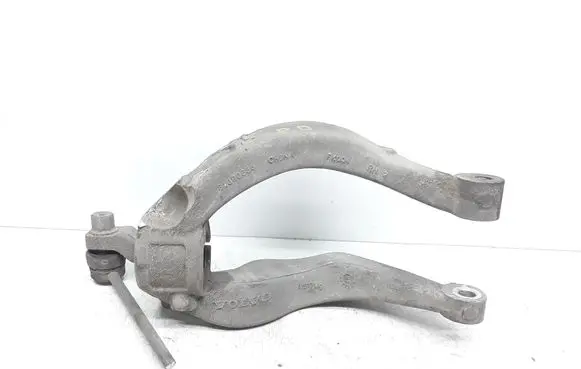Volvo XC90 Lower shock absorber bracket 31360636
