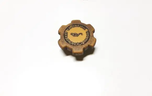 Subaru Forester SH Oil filler cap 