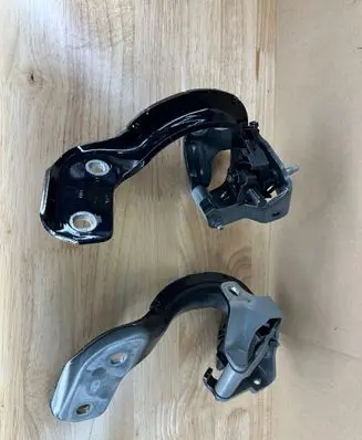 Audi A6 S6 C7 4G Tailgate/trunk/boot hinge 4G9827299 4G9827300