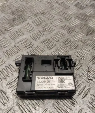 Volvo XC40 Other control units/modules 32296405