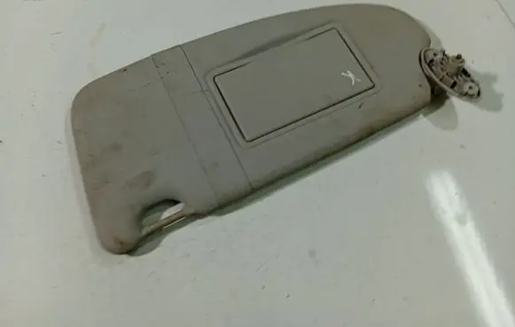 Ford Focus Sun visor