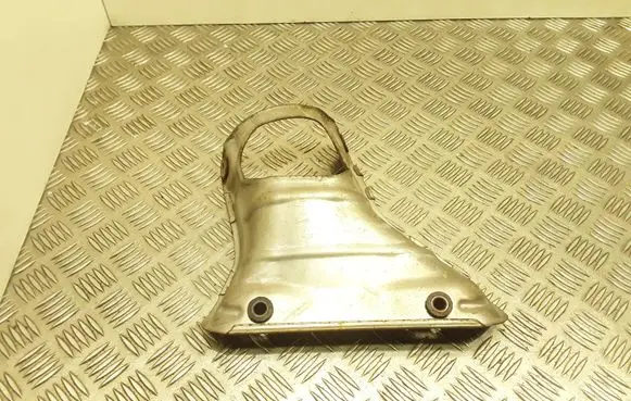 Toyota Corolla Verso E121 Heat shield in engine bay 