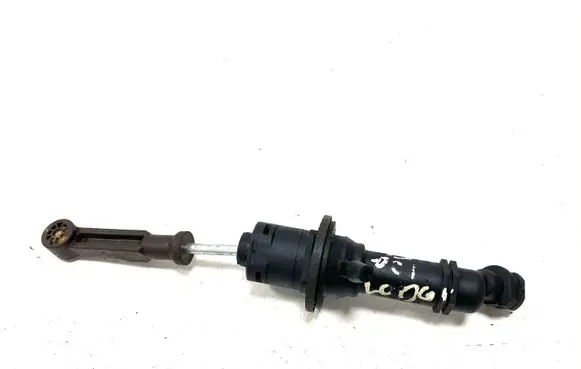 Dacia Lodgy Clutch master cylinder 306104118R 306104118