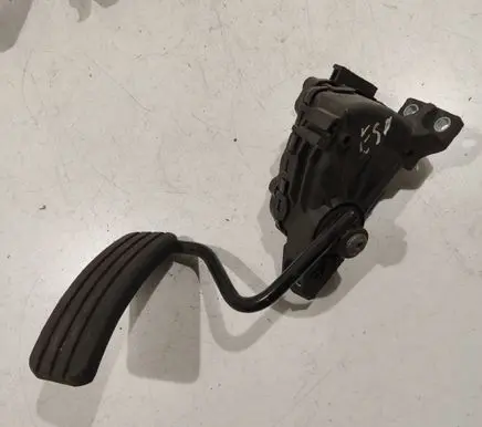 Renault Espace - Grand espace IV Accelerator throttle pedal 8200007513