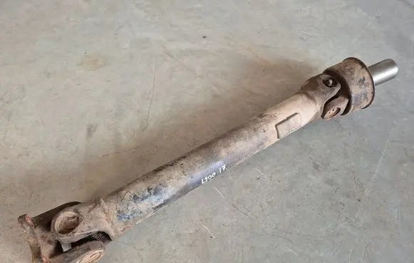Mitsubishi L200 Front prop shaft 