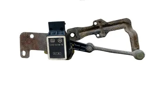 Mercedes-Benz SLK R171 Headlight/headlamp level sensor 0025428818 A0025428818