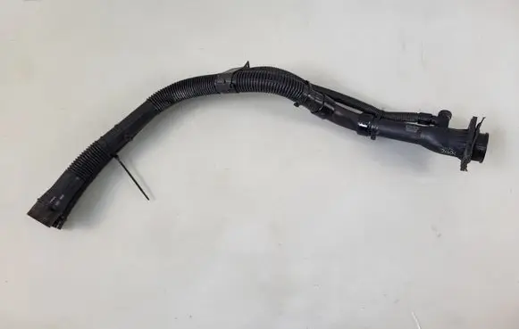 Chevrolet Lacetti Fuel tank filler neck pipe 