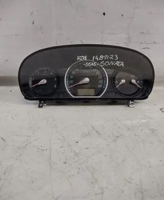 Hyundai Sonata Speedometer (instrument cluster) 940033K395