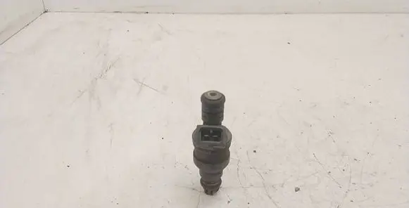 BMW 5 E34 Fuel injector 0280150715