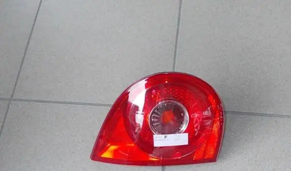 Volkswagen Golf V Rear/tail lights