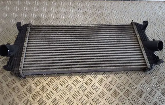 Chrysler Grand Voyager V Intercooler radiator 04677732AC
