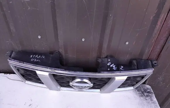 Dash center air vent grill