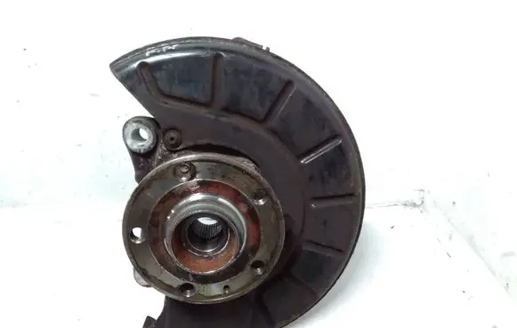Volkswagen PASSAT B7 Front wheel hub spindle knuckle 1K0615311F